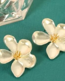 Aretes Flores En Blanco